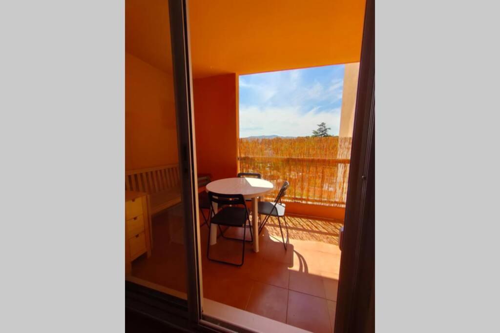 Appartement T2 Bord Et Vue Mer La Ciotat Eksteriør bilde